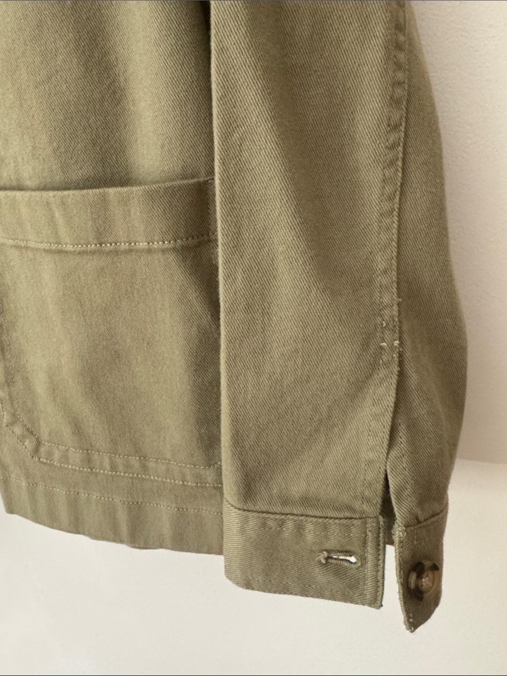 Quince | Organic Cotton Comfort Stretch Chore Jacket in Olive Green | Size M - Picture 7 of 12